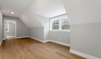 606 Alton Mountain Rd, Alton, NH 03810