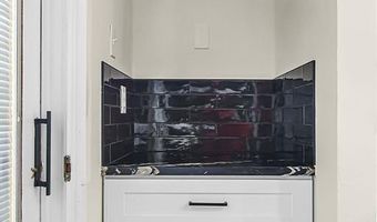 8505 Ava Dr, Affton, MO 63123