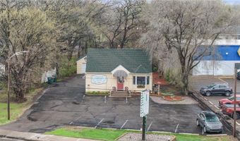 721 E River Rd, Anoka, MN 55303