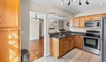 4404 Briarcliff Dr, Alton, IL 62002