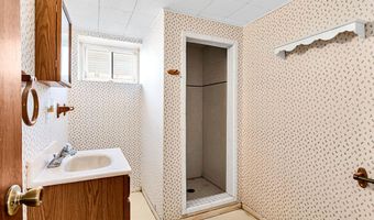 1208 E 22ND St, Cheyenne, WY 82001