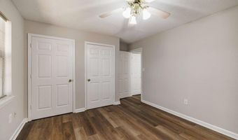 100 Woodstone 10, Athens, GA 30605