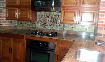 651 PACA St N, Baltimore, MD 21201