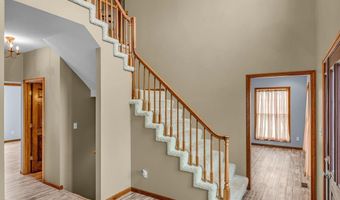 987 N 640 Rd, Baldwin City, KS 66006