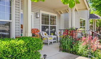 818 Pavilion Pl, Ashland, OR 97520