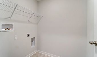 5 Walnut Mill Way Plan: Chatham, Ashville, OH 43103