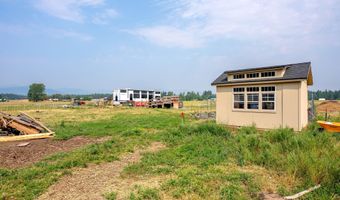 4289 Paradise Valley Rd, Bonners Ferry, ID 83805