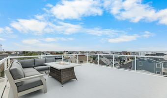 18 Mea Ln, Beach Haven, NJ 08008