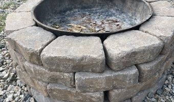 125 Garden Dr, Bridgeport, CT 06606