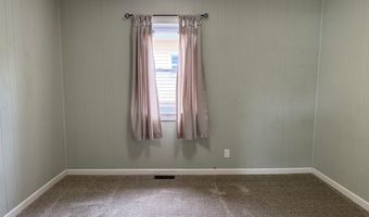302 Cedar Ave, Akron, CO 80720