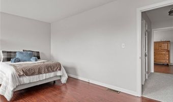 200 Heroux Blvd 203, Cumberland, RI 02864