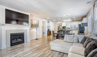 7154 Howell Ct, Arvada, CO 80004