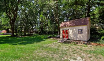 8852 Ridge Hill Dr, Indianapolis, IN 46217
