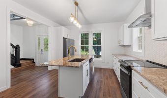 349 S Main St, Adrian, MI 49221