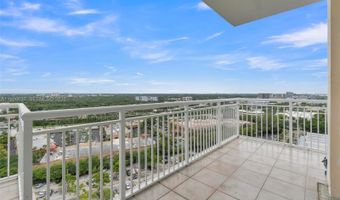 18011 Biscayne Blvd PH04, Aventura, FL 33160