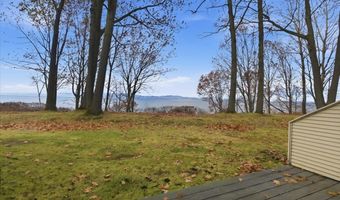 53 Northshore Dr, Burlington, VT 05408