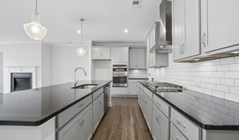 6160 Sweetbay Ln, Alpharetta, GA 30004