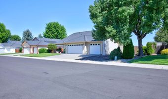 1330 Petar Dr, Gardnerville, NV 89410