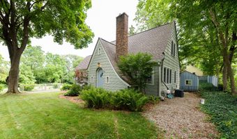 4951 W Liberty Rd, Ann Arbor, MI 48103