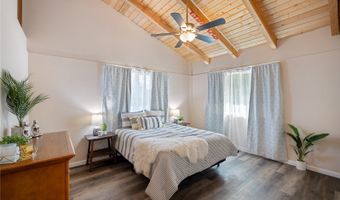 145 W Kane St, Kahului, HI 96732