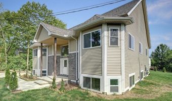 2019 Chalmers Dr, Ann Arbor, MI 48104