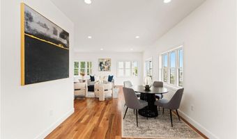 41 Burnett Rd, Warwick, RI 02889