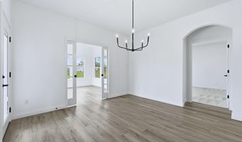 2021 Approach Dr, Auburn, IN 46706