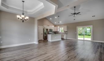 646 Sunny Pond Ln, Aynor, SC 29511