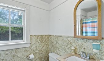 140 DELAWARE Ave, Laurel, DE 19956
