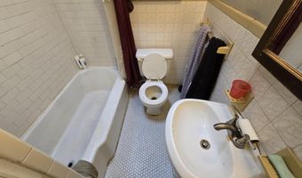 2104 WHISTLER Ave, Baltimore, MD 21230