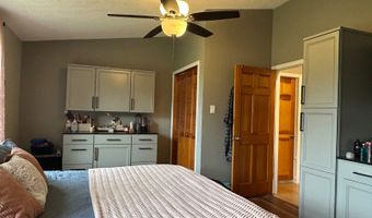 123 Stairs Rd, Amsterdam, NY 12010
