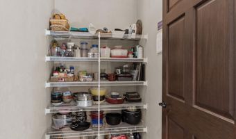 1074 W WILLIS Way, Appleton, WI 54913