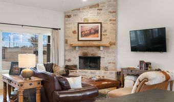 800 Fox Rd, Millsap, TX 76066