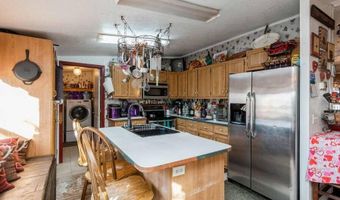 105 N COYOTE Rd, Apple Valley, UT 84737