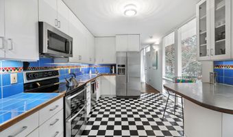 2313 GLASGOW Rd, Alexandria, VA 22307