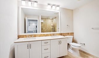 4915 HAMPDEN Ln 307, Bethesda, MD 20814