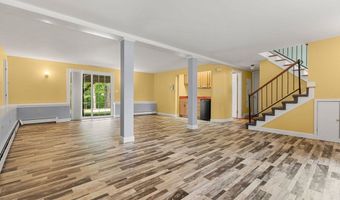 218 Brimbal Ave, Beverly, MA 01915