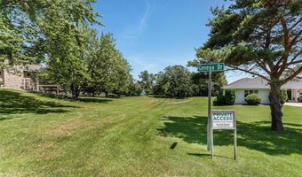 1308 Geneva Dr, Alexandria, MN 56308