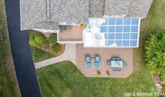 3235 Lakeview Dr, Allegan, MI 49010