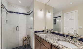 7711 Devonshire Ct, Boulder, CO 80301