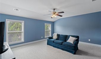 341 Spotted Ridge Cir, Woodstock, GA 30188