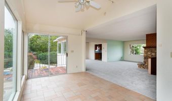 557 Canyon Dr, Solana Beach, CA 92075