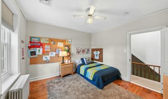 222 BASTIAN Ln, Allentown, PA 18104
