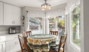 2277 Dunstan St, Oceanside, CA 92054