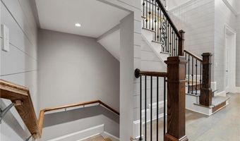 1685 Mount Paran Rd NW, Atlanta, GA 30327
