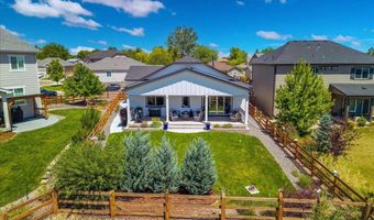 997 Blue Bell Rd, Berthoud, CO 80513