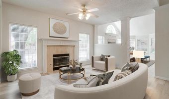 3761 Woodshadow Ln, Addison, TX 75001