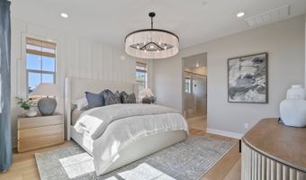764 Edward Scholle Dr, Camarillo, CA 93010