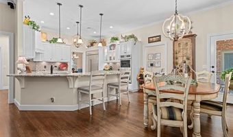 2805 Kingston Ct, Bartlesville, OK 74006