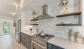 256 GLADIOLUS St, Anna Maria, FL 34216